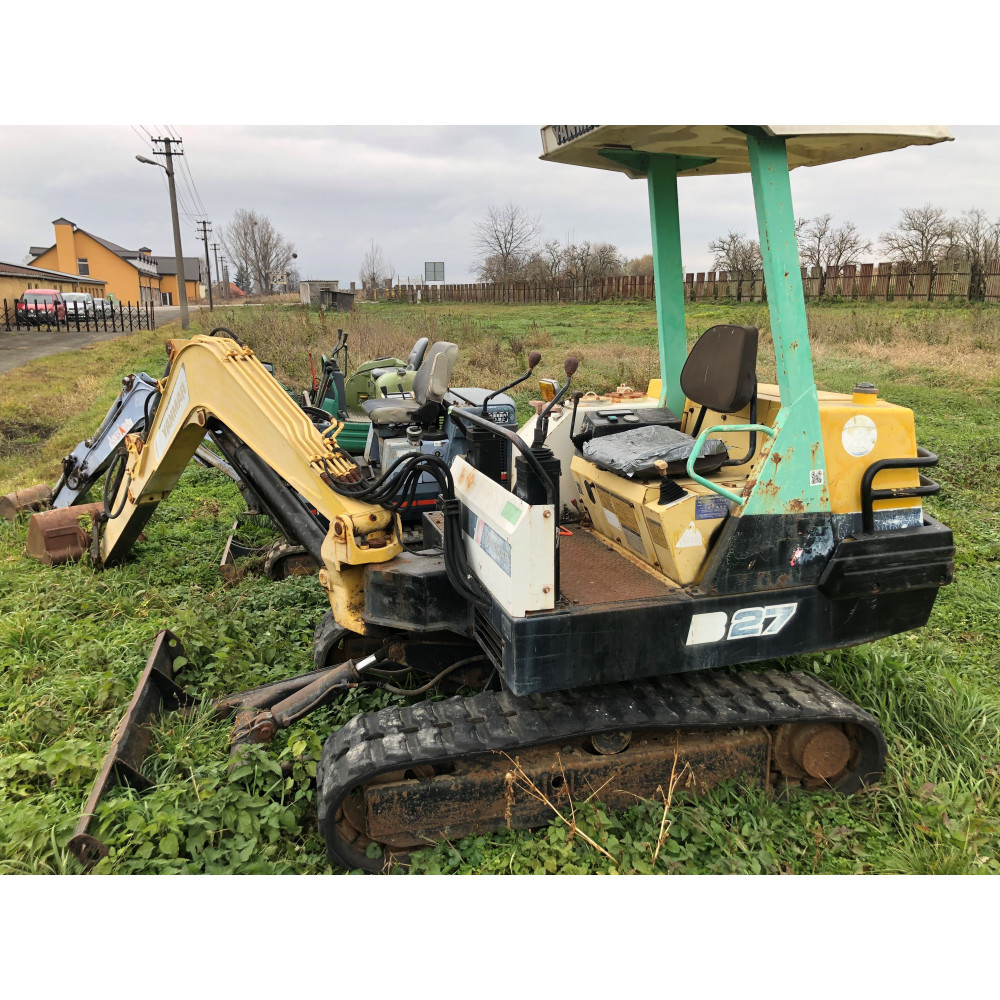 YANMAR B27-2